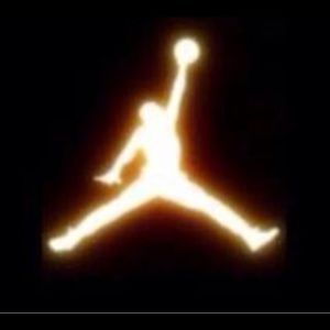 Meet your Posher, Zolly